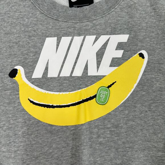 Nike Sweatshirt Kids XS Gray Fleece Banana Swoosh Just Do It Crew Neck Pullover - Picture 4 of 9